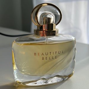 Estée Lauder Beautiful Belle